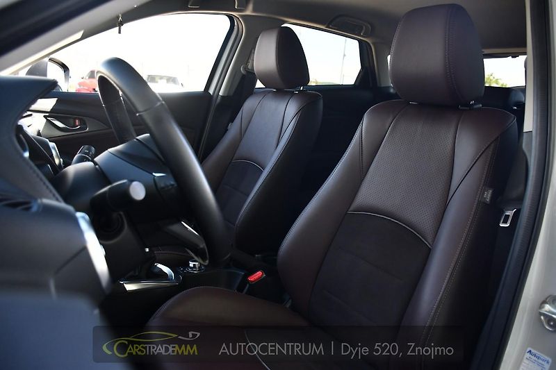 Mazda CX-3 2.0i G120 TAKUMI+ HUD 2xKola - fotka 11 z 54