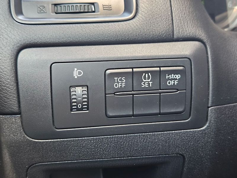 Mazda CX-5 2.2l Skyactiv-D 110kW - fotka 14 z 31