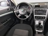 Škoda Octavia (2009) 1.6, Park. senzory - náhled 7