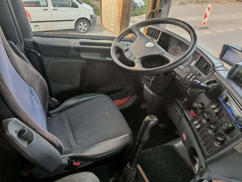 Scania (2007) R420 - fotka 15 z 18