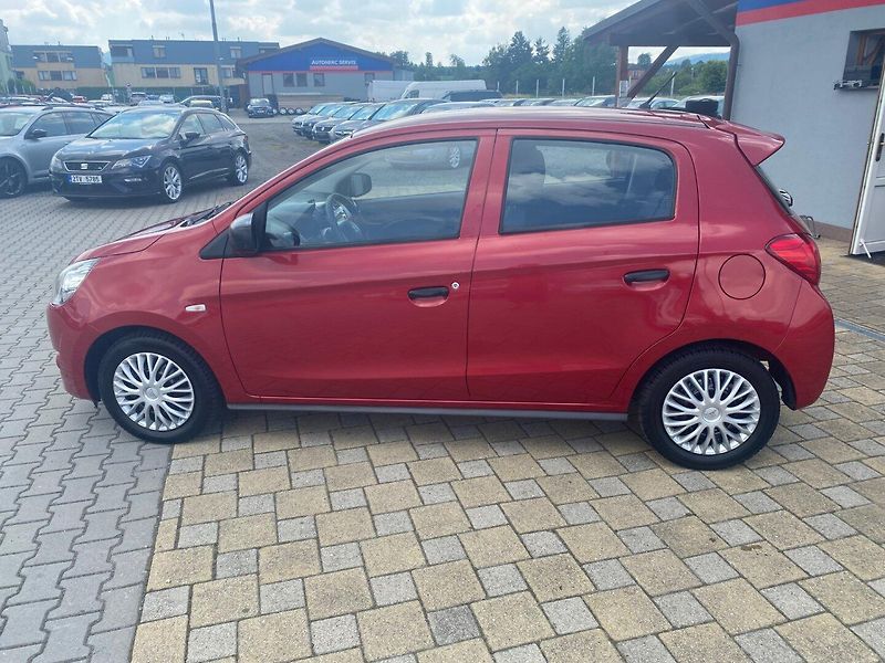 Mitsubishi Space Star (2015) 1.0 52kW - fotka 6 z 17