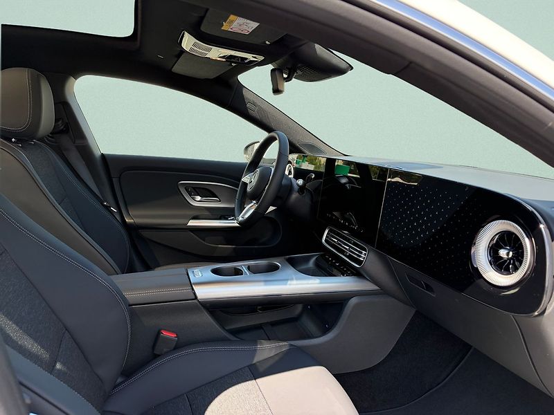 Mercedes-Benz CLA (2026) - fotka 12 z 15