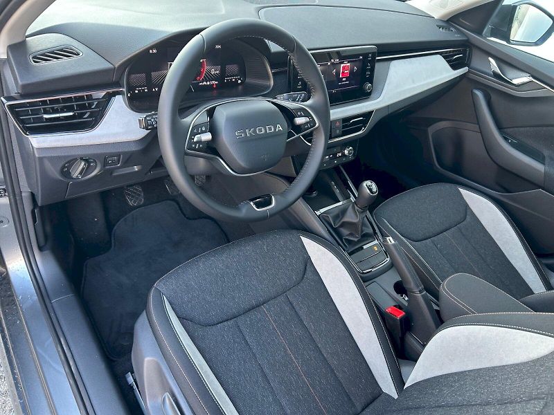 Škoda Kamiq (2026) Top Selection 1.0 TSI 85 kW - fotka 14 z 30