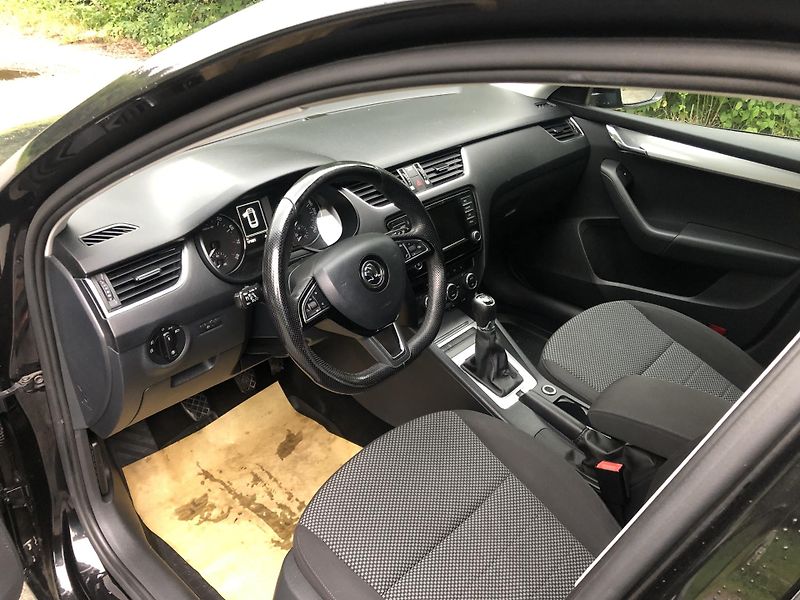 Škoda Octavia (2016) 1.4 TSI 110 KW NAVI ALU 17  - fotka 15 z 17