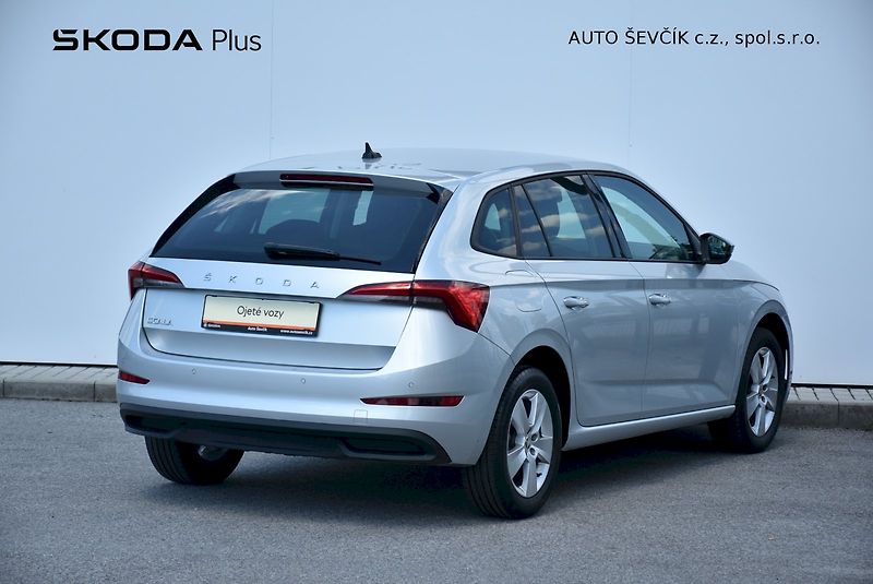 Škoda Scala (2021) Ambition 1.0 TSI 81kW - fotka 2 z 33