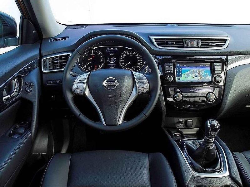 Nissan X-Trail.