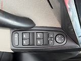 Citroën C4 Picasso (2013) 1.6 HDI, autoAC, temp - náhled 15