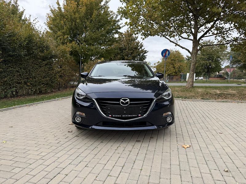 Mazda 3 2.0 Urban Limited - fotka 17 z 34