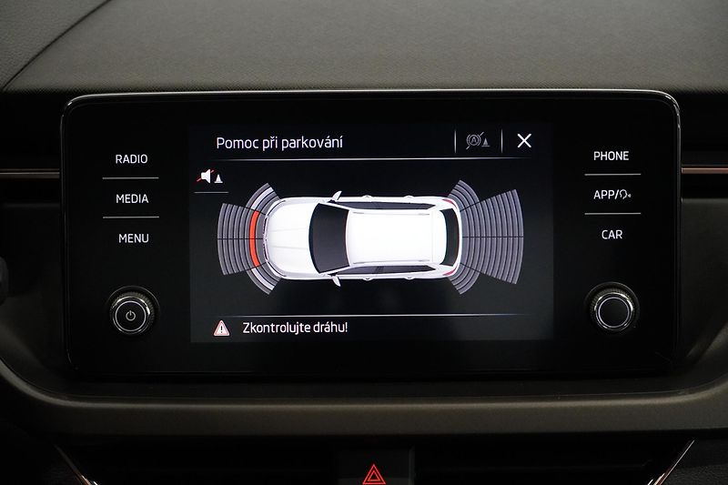 Škoda Kamiq 1.5TSI,DSG,STYLE,ČR,1.MAJ,DPH - fotka 30 z 31