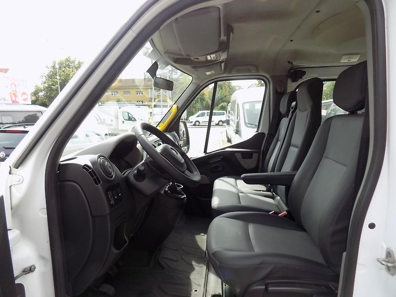 Opel Movano 2,3 CDTI 107 KW L1H1 9 MÍST - fotka 21 z 42