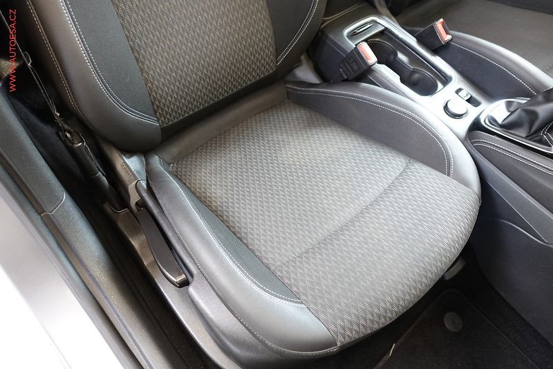 Opel Astra (2017) 1.4T, 2.maj,ČR, AC, tempo - fotka 12 z 22