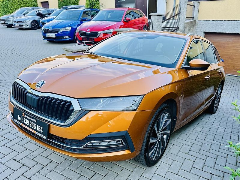 Škoda Octavia (2022) 1.4TSi iV 150kW STYLE TAŽNÉ ČR - fotka 14 z 20