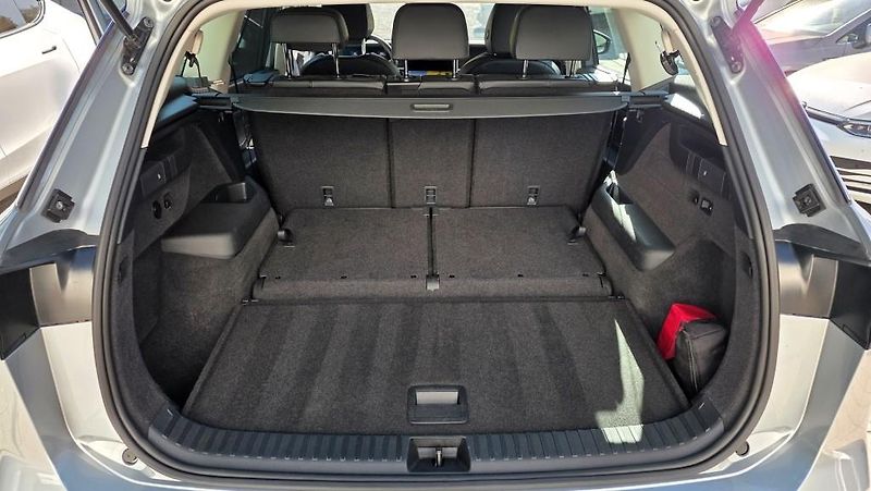 Volkswagen Tayron (2025) 2.0 TDI 142kW 4x4 DSG7 7míst - fotka 11 z 41