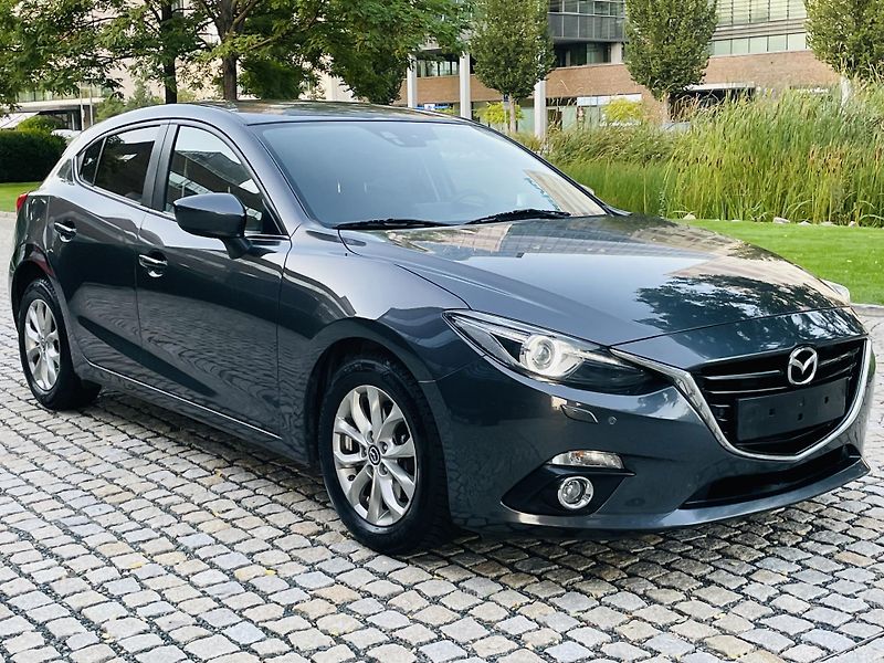 Mazda 3 2.0i MAN VÝHŘEV SENZORY HEADUP - fotka 8 z 41