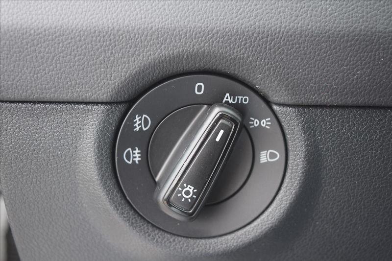 Škoda Octavia 2,0 TDI 135KW RS PO ROZVODECH - fotka 35 z 50