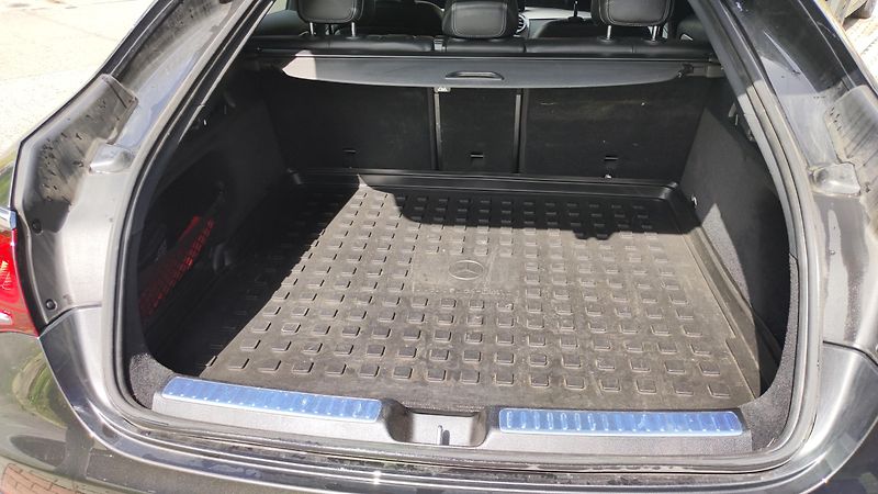 Mercedes-Benz GLC (2022) mild Hyb AMG. - fotka 27 z 31