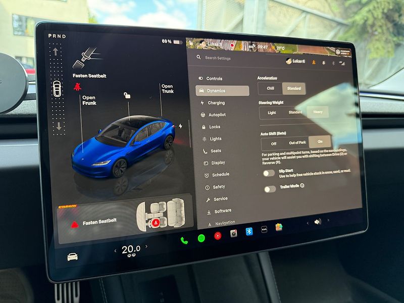 Tesla Model 3 Long Range AWD Tažné - fotka 20 z 40