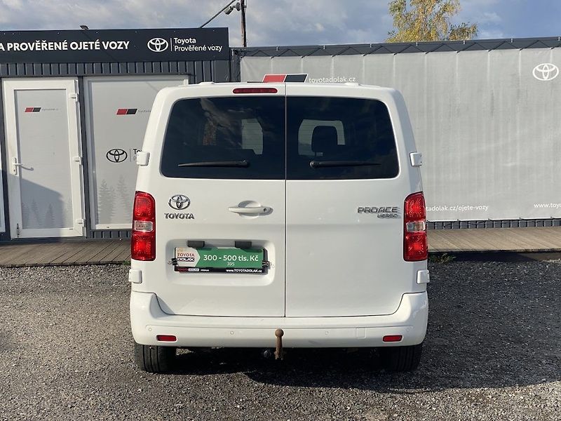 Toyota ProAce Verso 2.0D, ČR, Shuttle L1, tažné - fotka 5 z 28