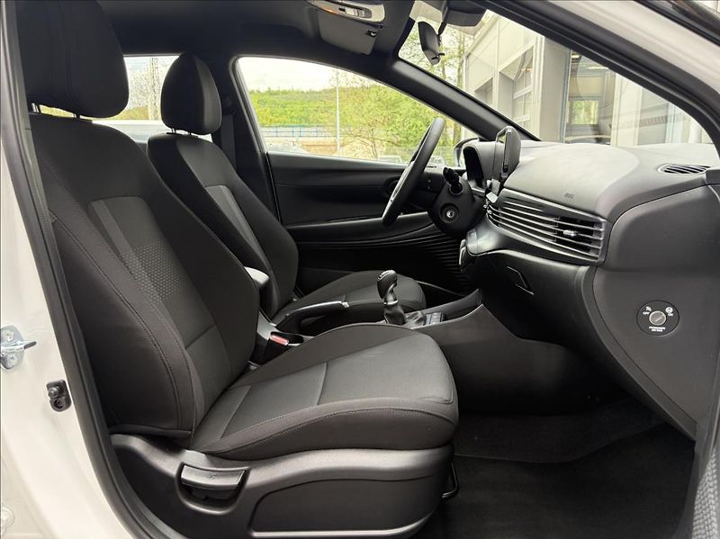 Hyundai i20 1,0 T-GDI  Go Plus - fotka 11 z 23