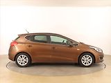 Kia Ceed (2016) 1.4 MPI, Tempomat - náhled 6