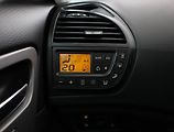 Citroën C4 Picasso (2007) 1.8 i, nová STK, pěkný stav - náhled 11