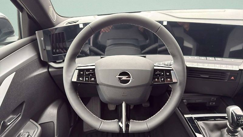 Opel Astra (2025) Edition HB 1.2 TURBO (96kW/130 - fotka 16 z 23