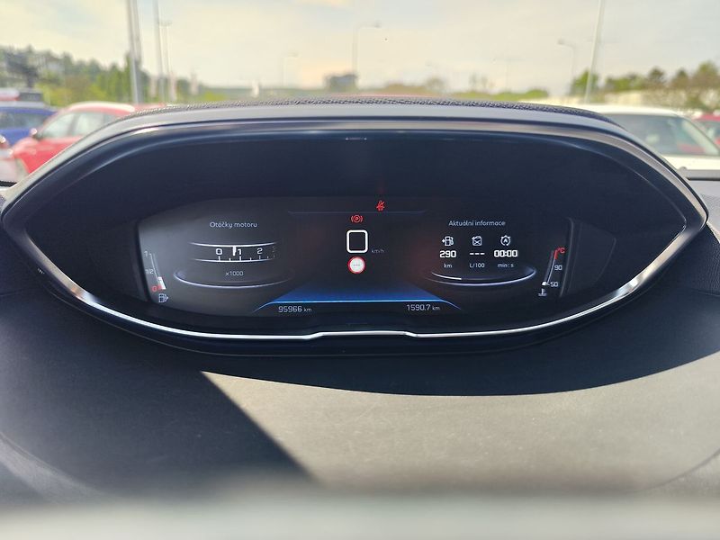 Peugeot 3008 1.5 HDi/96kW Active - fotka 15 z 33