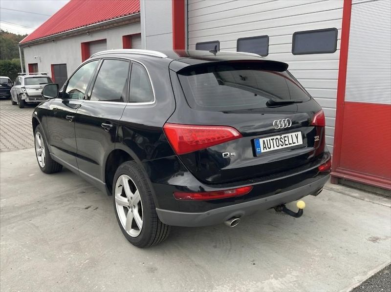 Audi Q5 3,0 TDI QUATTRO 176 kW TAŽNÉ - fotka 3 z 21