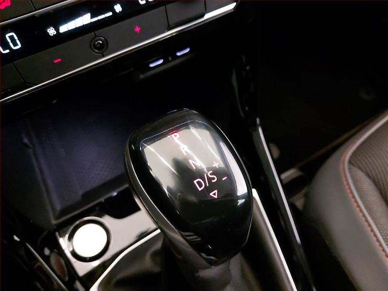 Volkswagen T-Cross (2021) 1.0 TSI - fotka 16 z 17