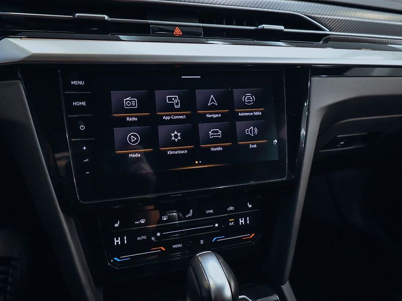 Volkswagen Arteon Shooting Brake R-Line 4Motion 2.0 TDI - fotka 12 z 32