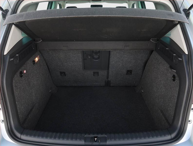 Volkswagen Tiguan (2010) 1.4 TSI - fotka 13 z 16