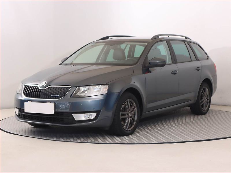 Škoda Octavia (2014) Greenline 1.6 TDI, Navi - fotka 2 z 19