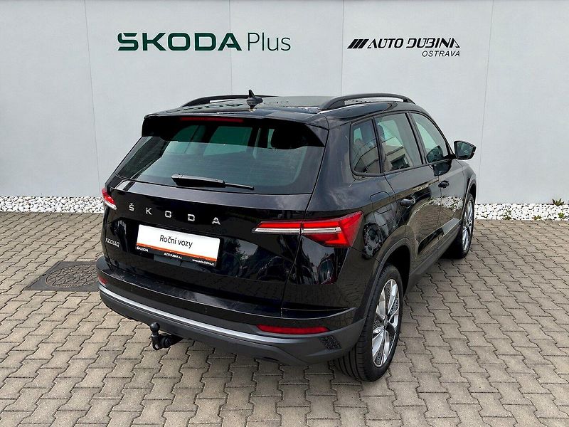 Škoda Karoq (2024) 2.0 TDI 85kW DSG Style+ VarioF - fotka 2 z 35