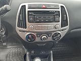 Hyundai i20 1,2 i  Family Space - náhled 12