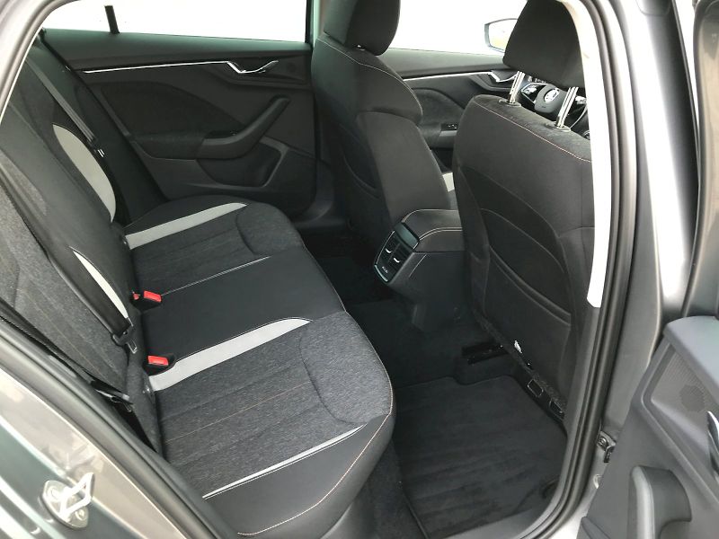 Škoda Scala (2022) STY TS 81/1.0 M6F - fotka 13 z 27