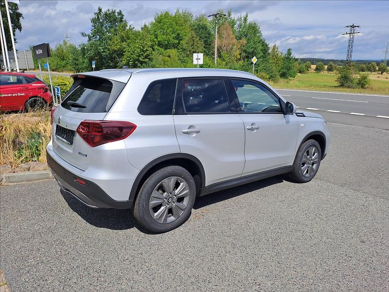 Suzuki Vitara (2026) 1,4 Premium AT MY25 - fotka 3 z 20