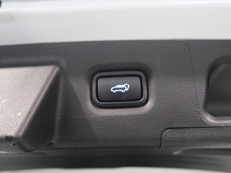 Hyundai Santa Fe (2021) LUXURY 2.2CRDi 4x4 DCT - fotka 37 z 39