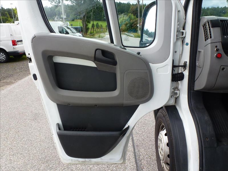 Fiat Ducato 2,3 MultiJet IVECO SKLÁPĚČ 7mí - fotka 16 z 44