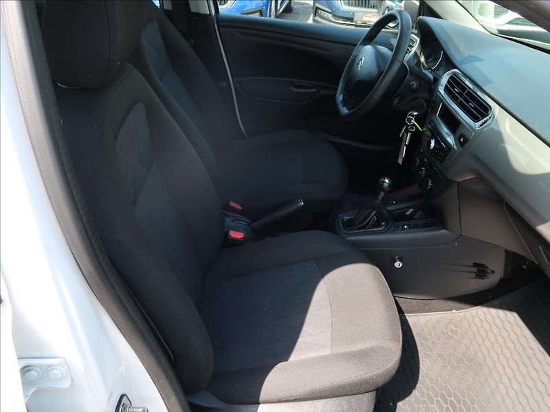 Citroën C-Elysée 1,6 BHDi,73kW,1majČR,Serv.kn. - fotka 13 z 24