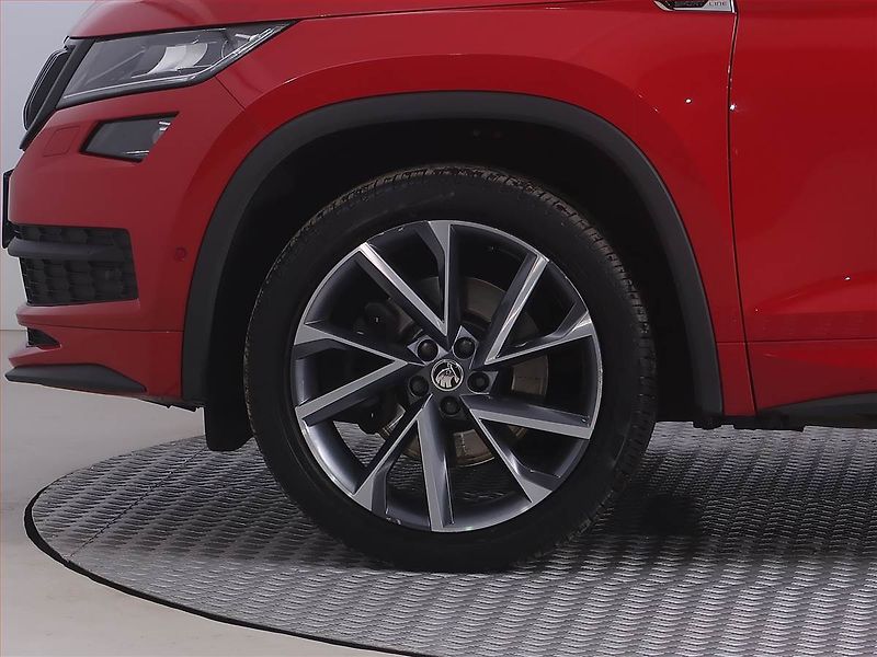 Škoda Kodiaq (2018) Sportline 2.0 TDI 4x4 - fotka 15 z 30