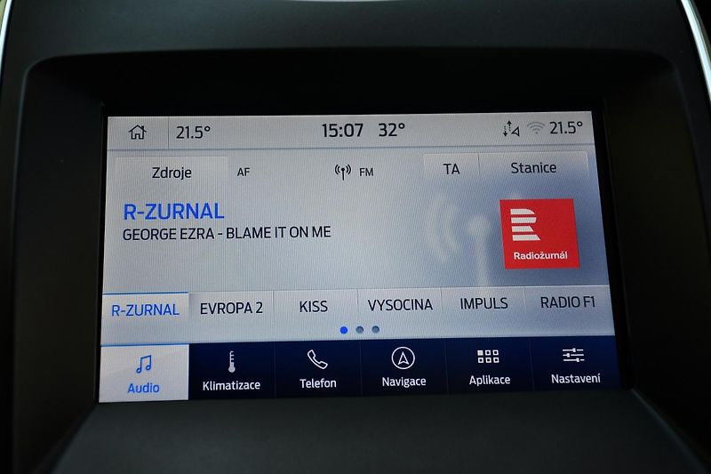 Ford S-MAX 2,0TDCi ČR 1.MAJITEL 140KW AT - fotka 38 z 53