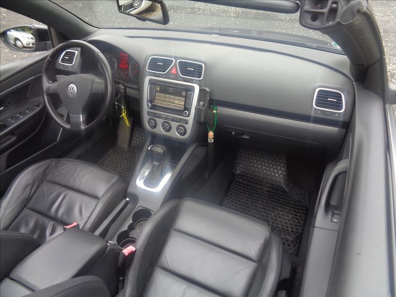 Volkswagen EOS 2,0 - fotka 19 z 21