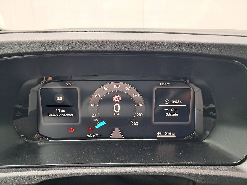 Volkswagen Caddy (2025) 1.5 TSI / 85 kW M6 - fotka 9 z 26