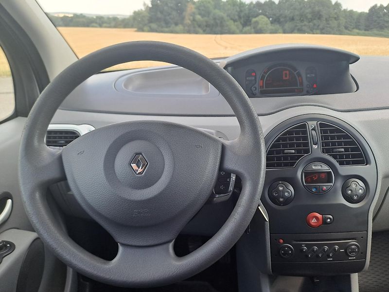 Renault Modus 1.2i 2xKOLA PĚKNÝ STAV - fotka 20 z 31