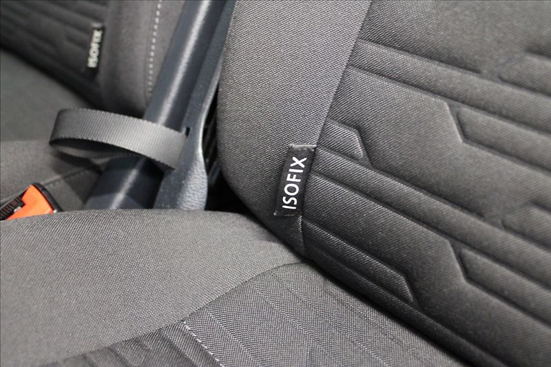 Volkswagen Caravelle 2,0 TDI 110kW DSG Comfortline - fotka 30 z 32