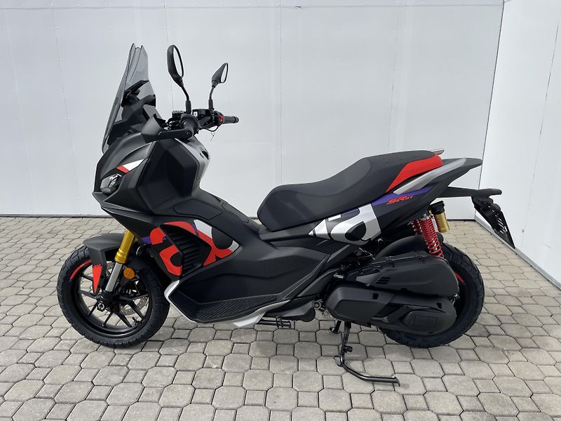 Aprilia (2026) SR GT 400 Rally Replica EU5+ - fotka 3 z 13