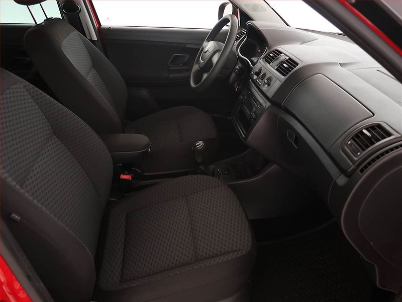 Škoda Fabia (2012) 1.2 TSI, Tempomat - fotka 9 z 15