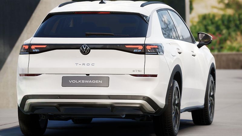 Volkswagen T-Roc Life 1,5 eTSI 85 kW 7DSG - fotka 6 z 12