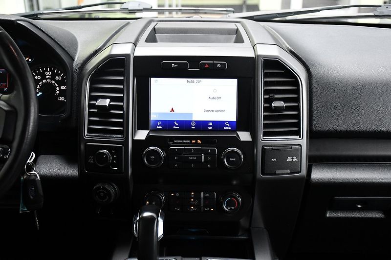 Ford F-150 2.7 L ECOBOOST XLT SPORT 4X4 - fotka 7 z 38