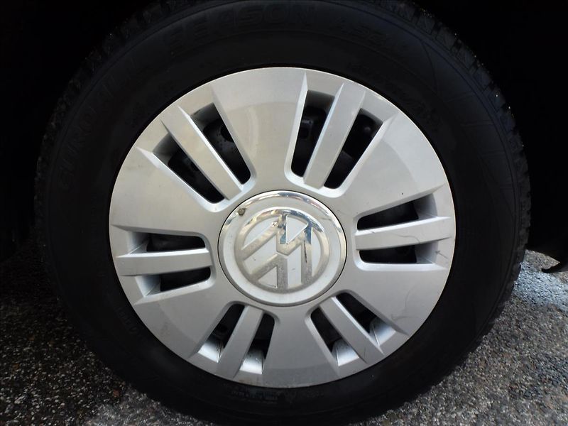 Volkswagen Fox 1,2 HTP 12V - fotka 40 z 41